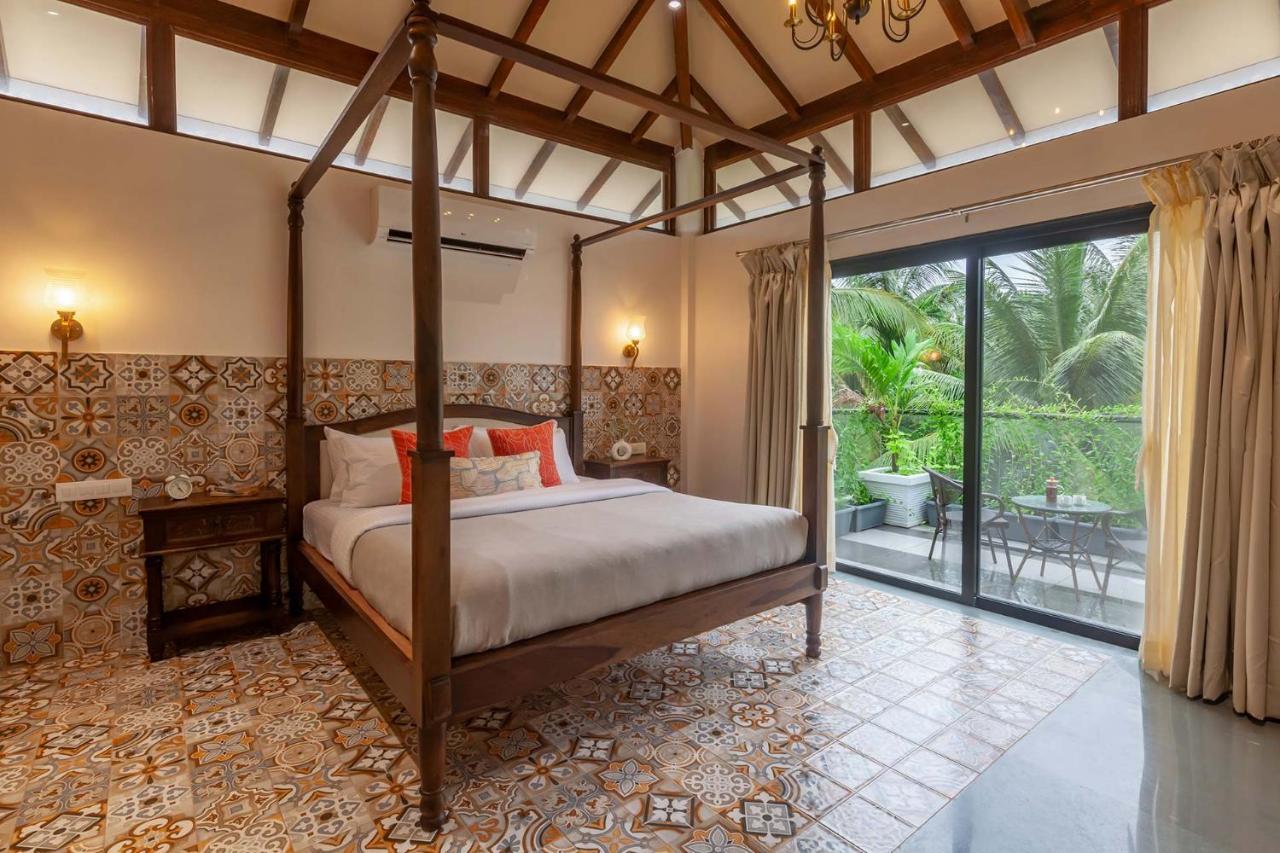 Villa Sereno By Stayvista - An Elegant And Entertaining Retreat Featuring A Swimming Pool, Outdoor Jacuzzi, Modern Interiors, And A Snooker Table 阿里巴格 外观 照片